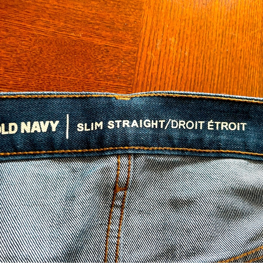Old Navy Men’s jeans 42x30 slim jeans waist 42